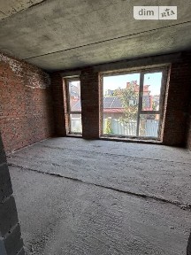 Продаж 3 поверхового таунхауса з ділянкою на 3 сотки, 133 кв. м, 5 кімнат, на вул. Північна 8 • ID 34898080