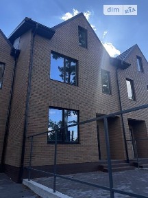 Продаж 3 поверхового таунхауса з ділянкою на 1.5 сотки, 103 кв. м, 3 кімнати, на вул. Висока • ID 34894012