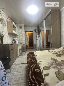Продаж кімнати 15 кв. м на вул. Героїв Крут • ID 34927395