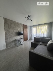 Продаж 1к квартири 31.2 кв. м на вул. Космонавтів 24, кв. 13 • ID 34930025