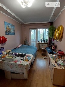 Продаж 2к квартири 53 кв. м на вул. Небесної Сотні • ID 34928377
