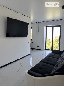 Продаж 3к квартири 60 кв. м на вул. Грушевського 37 • ID 34927187
