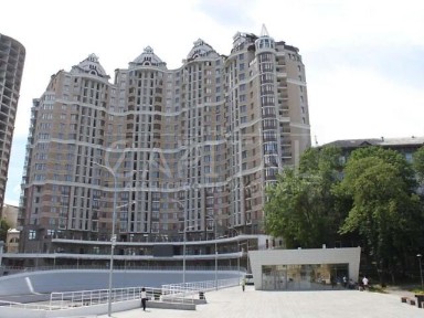 Продаж 4к квартири 120 кв. м на вул. Богдана Хмельницького 58А • ID 34925591