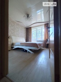 Тракторобудівників проспект, 105, район Салтівський, Харків, метро Салтівська, просп. Тракторобудівників 105 34922538