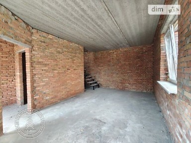 Продаж 2 поверхового дуплекса з ділянкою на 2 сотки, 71 кв. м, 2 кімнати, на вул. Чупринки Григорія • ID 34922625