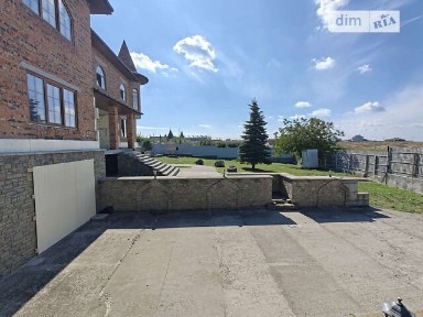 Продаж 2 поверхового будинку з ділянкою на 17.5 кв. м., 400 кв. м, 5 кімнат, на дор. Кацемирова • ID 34920545