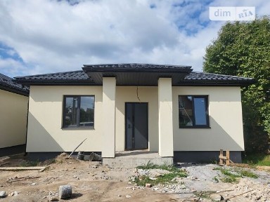 Продаж 1 поверхового будинку з ділянкою на 4 сотки, 90 кв. м, 3 кімнати, на вул. Садова • ID 34920428