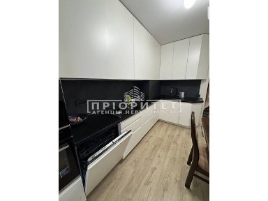 Продаж 3к квартири 60 кв. м на вул. Сім'ї Глодан • ID 34918931