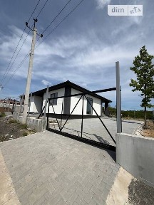 Продаж 1 поверхового будинку з ділянкою на 5 соток, 117 кв. м, 3 кімнати, на вул. Струзька • ID 34912120