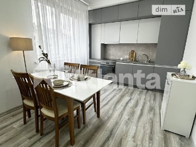 Продаж 2к квартири 71 кв. м на вул. Київська • ID 34912871