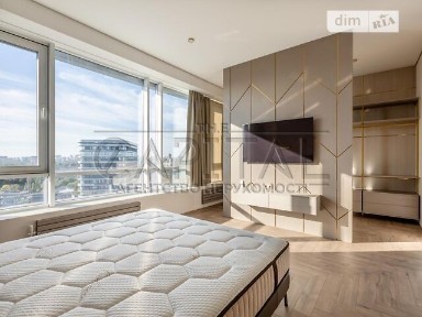 Продаж 3к квартири 120 кв. м на просп. Голосіївський 78/2 • ID 34912406