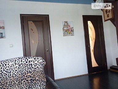 Продаж 2 поверхового будинку з ділянкою на 10 соток, 250 кв. м, 4 кімнати, на вул. Затишна • ID 34899888