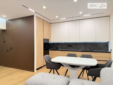 Продаж 3к квартири 86 кв. м на вул. Студентська 34А • ID 34911595