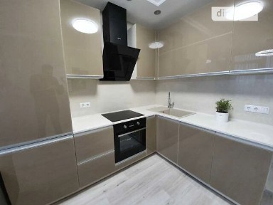 Продаж 2к квартири 46 кв. м на вул. Предславинська 40 • ID 34909576