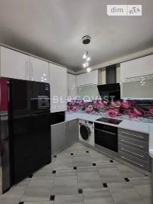 Продаж 1к квартири 50.2 кв. м на вул. Драгоманова 2 • ID 34909454