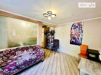 Продаж 3к квартири 65 кв. м на вул. Валер'янівська 1 • ID 34900590