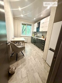 Продаж 3к квартири 63 кв. м на М-н Гврницький • ID 34900486