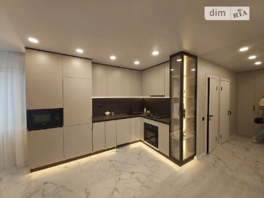 Продаж 3к квартири 85 кв. м на вул. Іллєнка 3В • ID 34900346