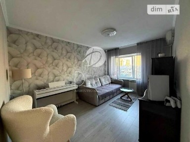 Продаж 2к квартири 52 кв. м на вул. Антоновича 125 • ID 34899258