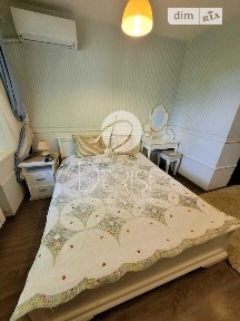 Продаж 3к квартири 46 кв. м на вул. Буслівська 20 • ID 34899209