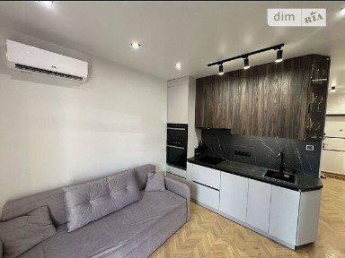 Продаж 1к квартири 35 кв. м на вул. Героїв Крут 8 • ID 34899109
