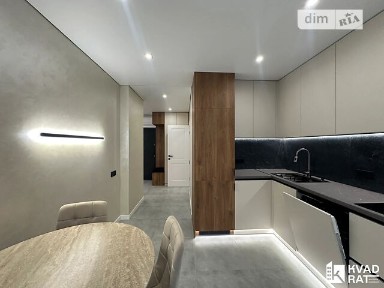 Продаж 1к квартири 43 кв. м на вул. Хриплинська • ID 34898160