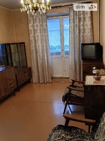 Продаж 2к квартири 48 кв. м на вул. Петропавлівська 101 • ID 34117694