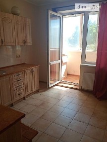 Продаж 1к квартири 44 кв. м на вул. Шкільна 37 • ID 34895145