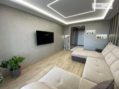 Продаж 3к квартири 75 кв. м на вул. Новокримська 5 • ID 34894760
