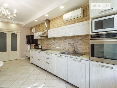 Продаж 3к квартири 81.7 кв. м на вул. Чавдар Єлизавети 34 • ID 34894711