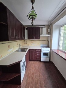 Київ, Білгородська вул., 6