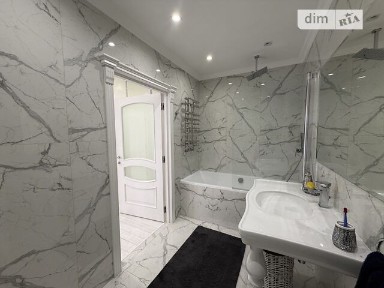 Продаж 2к квартири 100 кв. м на вул. Григорія Сковороди 10 • ID 34893877