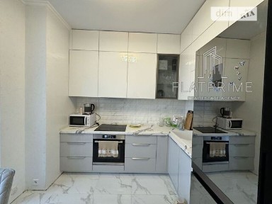Продаж 3к квартири 85 кв. м на вул. Українського Відродження 3В • ID 34893400