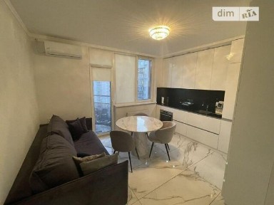 Продаж 1к квартири 48.3 кв. м на вул. Степана Рудницького 3/7, кв. 246 • ID 34892944