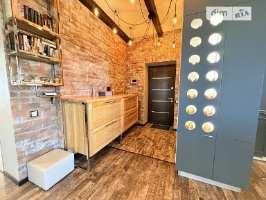 Продаж 1к квартири 70 кв. м на вул. Котляревського 6 • ID 34892533