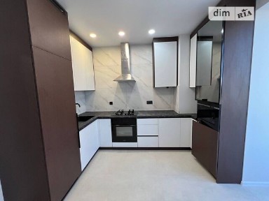 Продаж 2к квартири 61 кв. м на вул. Свято-Покровська 73Л • ID 34892385