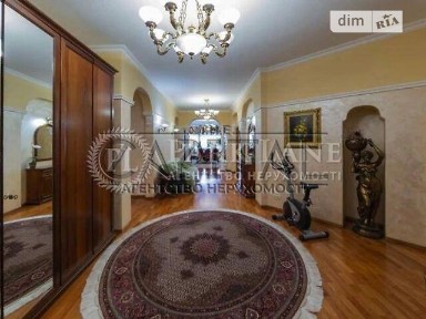 Продаж 4к квартири 210 кв. м на вул. Старонаводницька 13 • ID 34892414