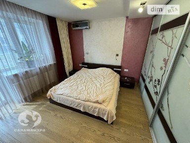 Продаж 3к квартири 111.6 кв. м на вул. Балакіна • ID 34892260