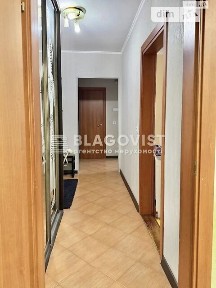 Продаж 2к квартири 67 кв. м на вул. Урлівська 38 • ID 34892007