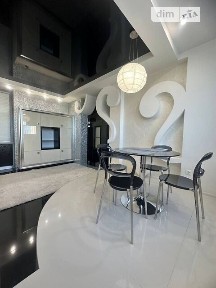 Продаж 2к квартири 77 кв. м на вул. Василя Касіяна 2/1 • ID 34891603