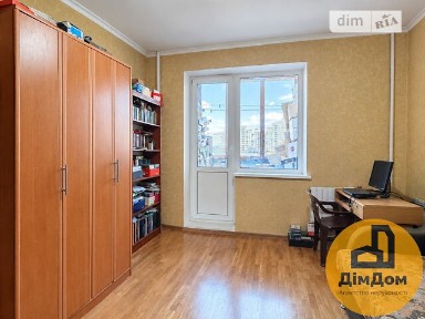 Продаж 3к квартири 67.8 кв. м на просп. Миколи Бажана 28В • ID 34888913