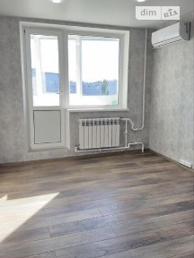 Продаж 1к квартири 32 кв. м на вул. Соборності України 211 • ID 35035508