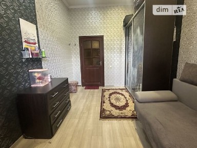 Продаж 3к квартири 73 кв. м на вул. Павлокічкаська • ID 34888242