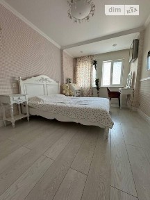 Продаж 4к квартири 108 кв. м на дор. Фонтанська • ID 34888367