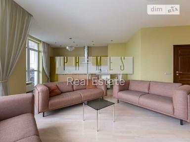 Продаж 2к квартири 85 кв. м на вул. Андрія Верхогляда 5 • ID 34888243
