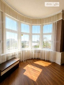 Продаж 3к квартири 125 кв. м на вул. Чорноглазівська 14 • ID 34887679