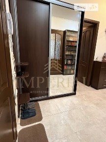 Продаж 3к квартири 80 кв. м на вул. Малопідвальна 21/8 • ID 34887144