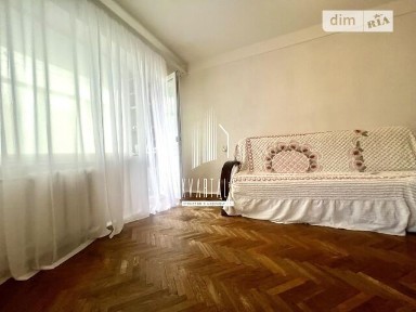 Продаж 2к квартири 46 кв. м на вул. Мілютенка 12А • ID 34887208
