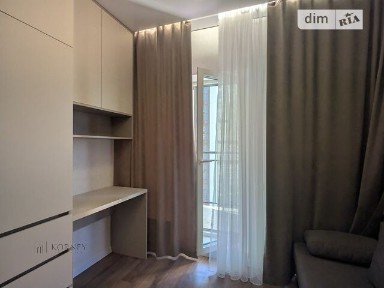 Продаж 2к квартири 42 кв. м на вул. Краснова 1Е • ID 34886159