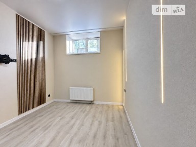 Продаж 2к квартири 34.9 кв. м на вул. Остромирська • ID 34879767